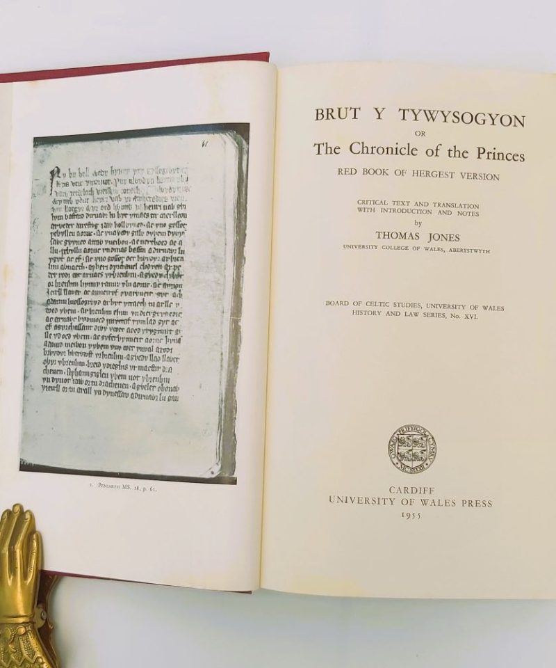 Brut Y Tywysogyon Jones title page and frontis of book