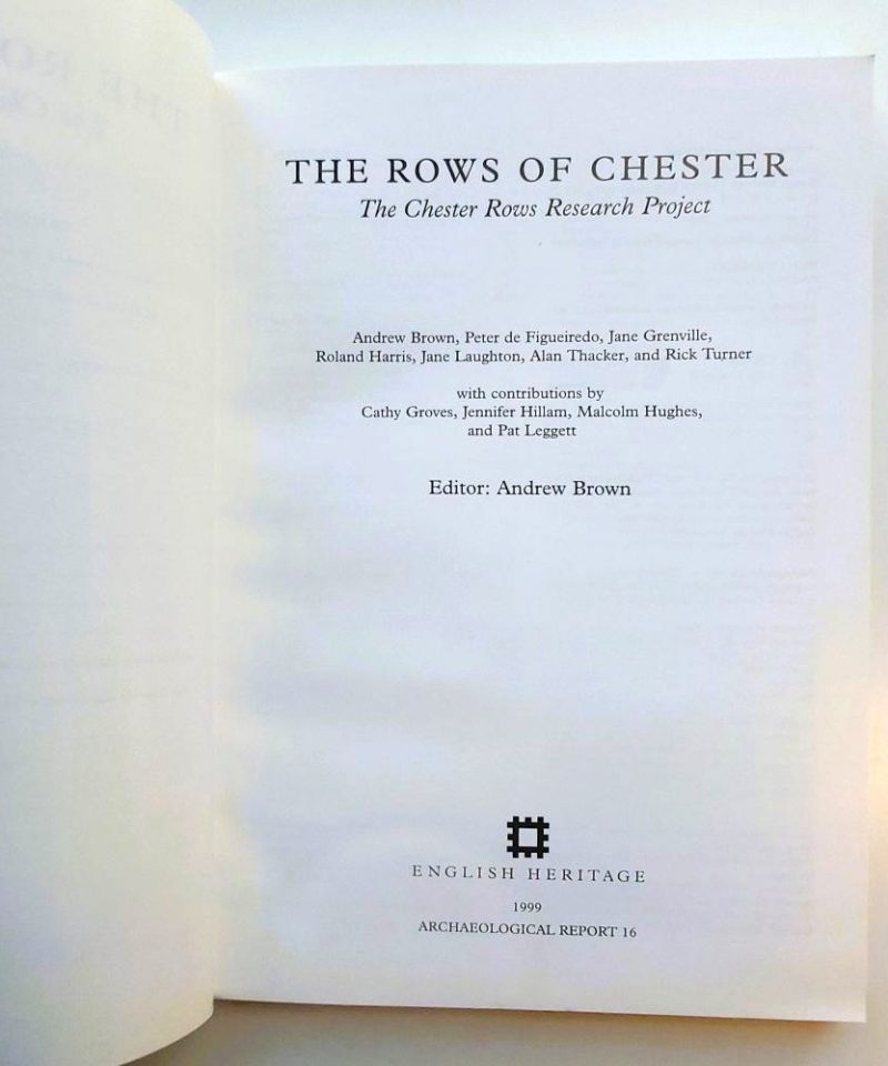 Open title page of the 1999 English Heritage publication 